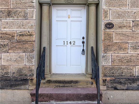 3rd image of 1142 Elk St