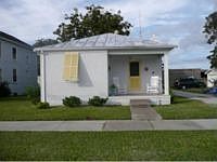 2nd image of 1404 Evans St