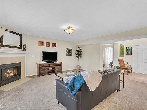 5th image of 457 Prentiss Way