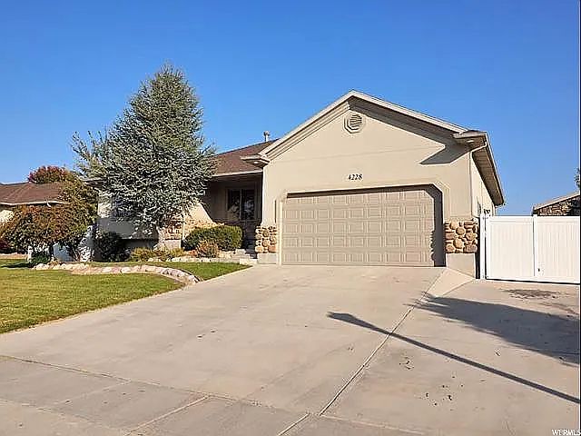 1st image of 4228 W 11475 S