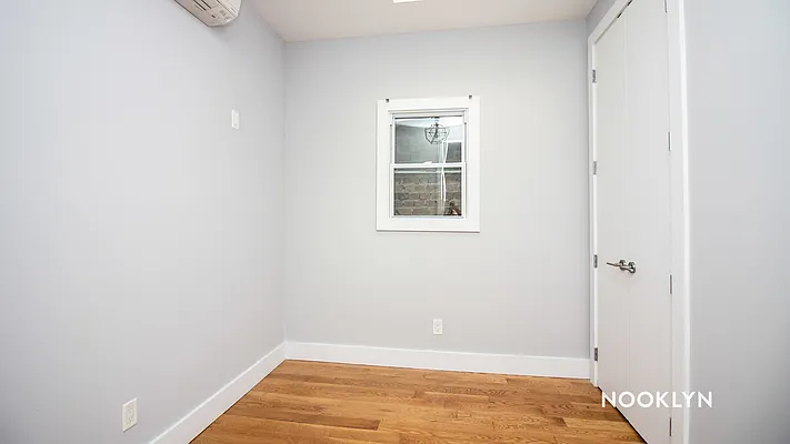 Rented by Nooklyn NYC LLC | media 65