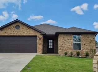 402 Wildwood Point, Jonesboro, AR 72405