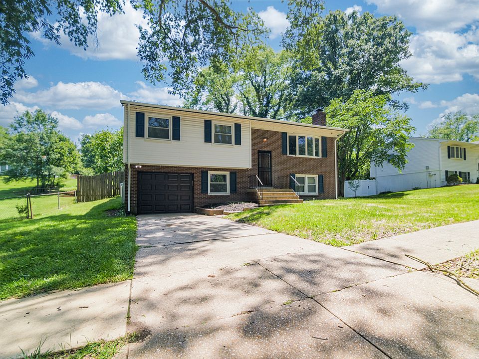 Front of 3608 Halloway North