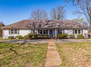 1065 Westfield Rd, Dickson, TN 37055