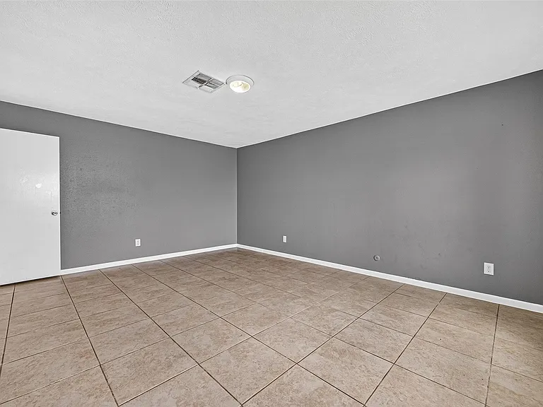 4131 Baynard Dr — Photo 28