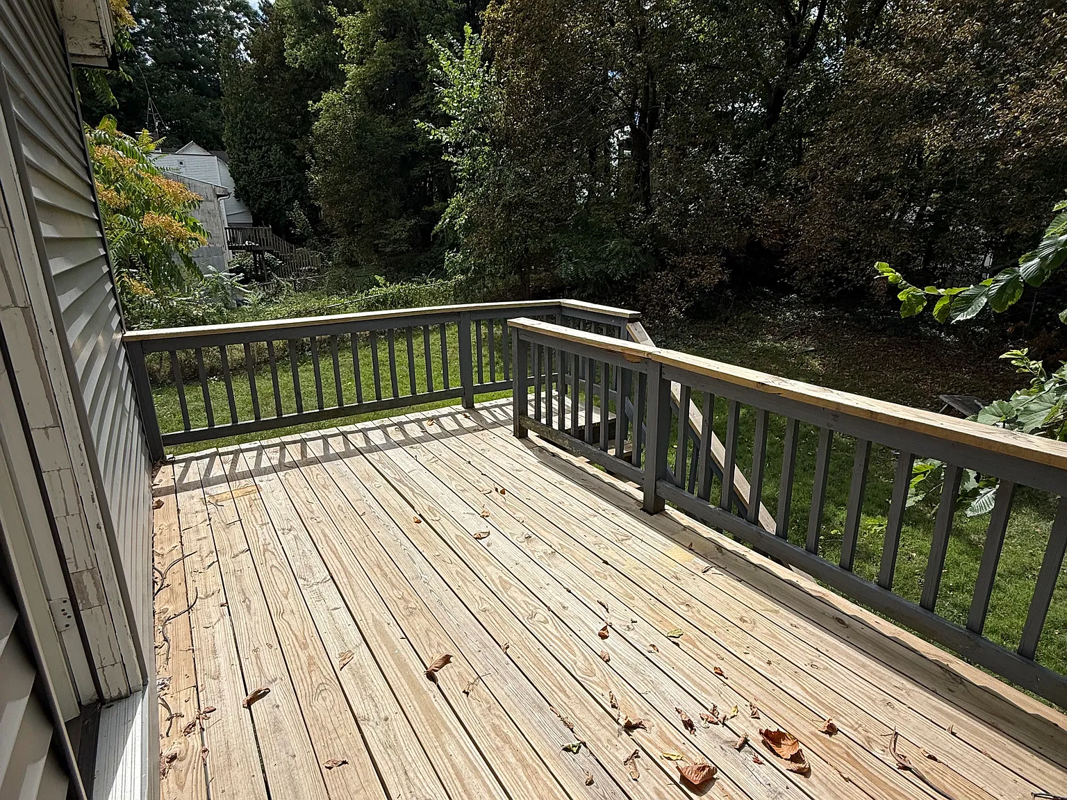 3 Sherman Ave — Photo 4