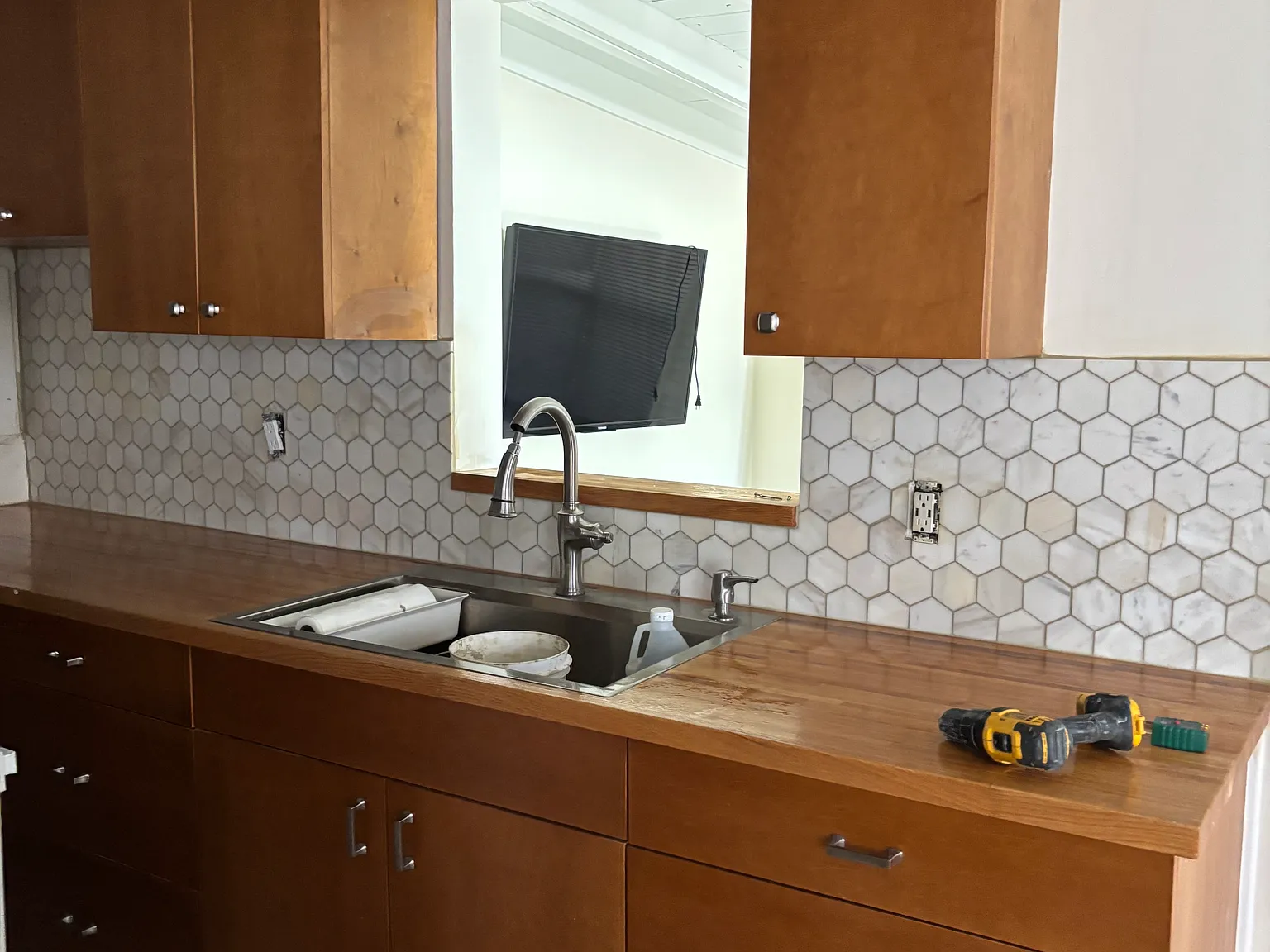2 bed, 1050 sqft, $2,650 — Photo 4
