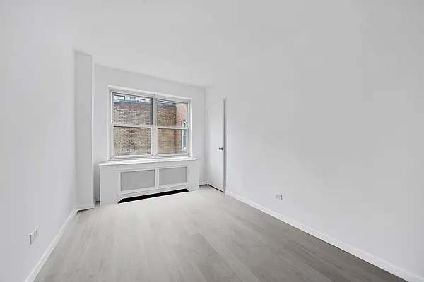 Rented by Douglas Elliman | media 11