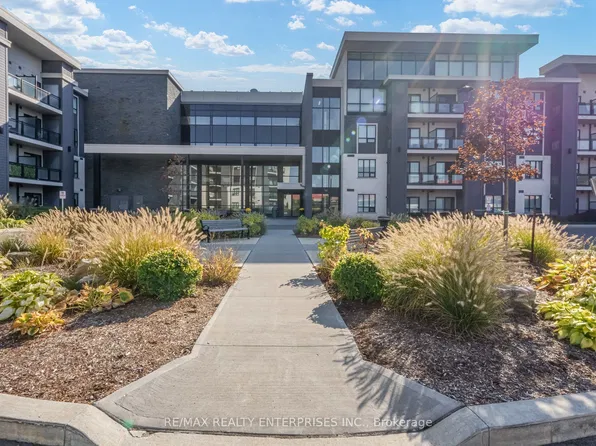 3170 Erin Mills Pkwy #230, Mississauga, ON L5L 0B6