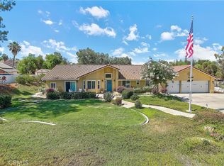 18687 Chickory Dr, Riverside, CA 92504