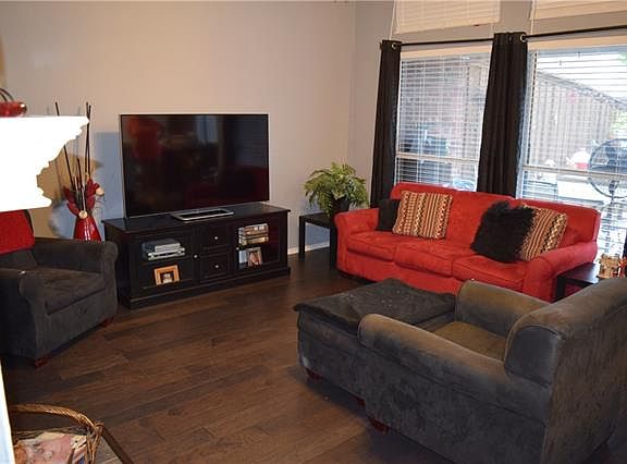 4th image of 1802 Grand Cayman Way