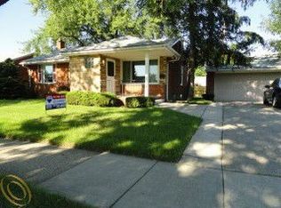 28909 Edward St, Roseville, MI