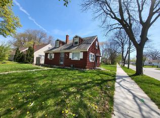 5300 N 46th St, Milwaukee, WI 53218