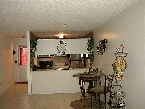 4th image of 1445 E Pond Dr APT 16