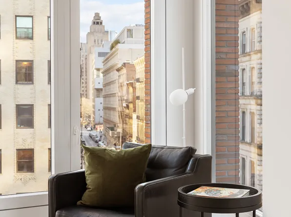 100 Franklin Street image 19 of 31