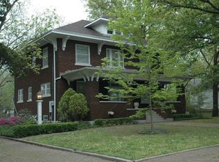 704 N 8th St, Neodesha, KS 66757