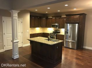 5572 Leaf Ridge Ln, Buford, GA 30518