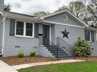 3509 Sargeant Dr, Charlotte, NC 28217