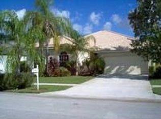 595 SW 180th Ave, Pembroke Pines, FL 33029
