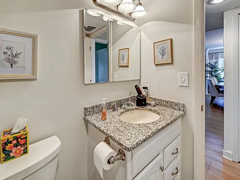 4821 S Landings Dr #106 — Photo 32