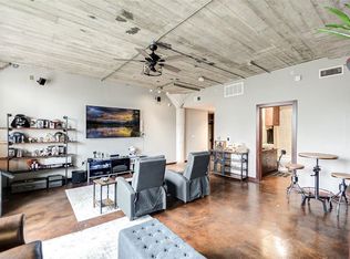 2205 McKinney St APT 403, Houston, TX 77003