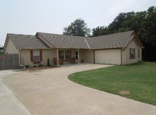 44901 Nan Katherine Ln, Shawnee, OK 74801