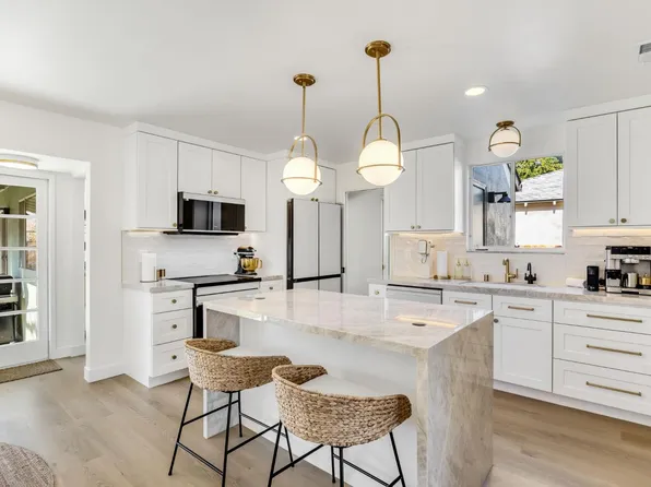 601 J St, Davis, CA 95616