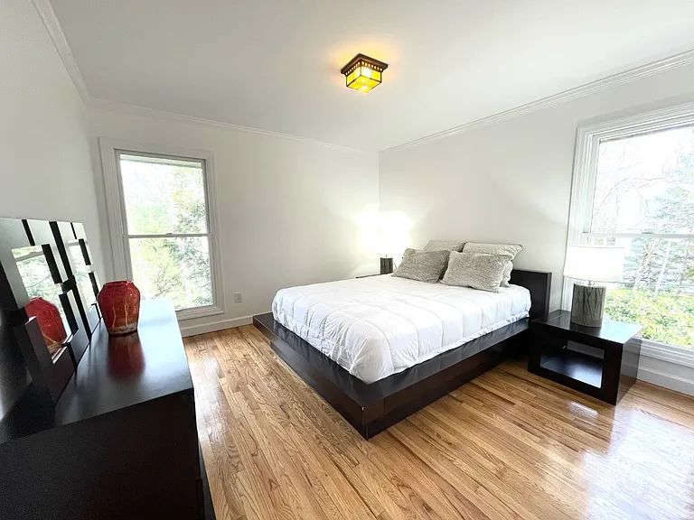 Peconic Hills Dr — Photo 14
