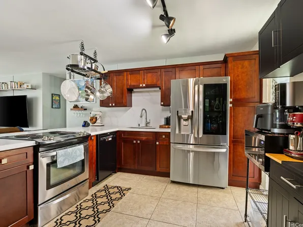 95-2044 Waikalani Pl APT C203, Mililani, HI 96789