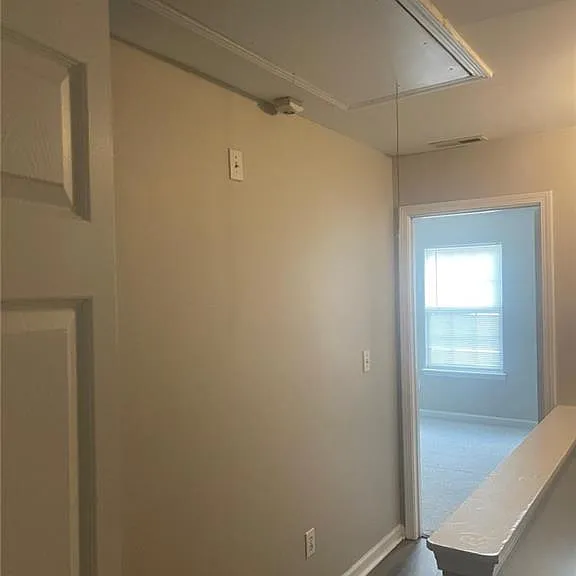 1736 Devon Dr SW — Photo 18