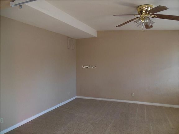 5th image of 4271 Parkdale Ave