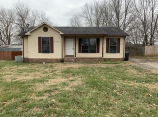510 Indian Ave, Oak Grove, KY 42262