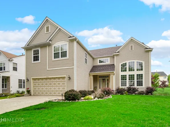 513 Hamilton Ln, North Aurora, IL 60542