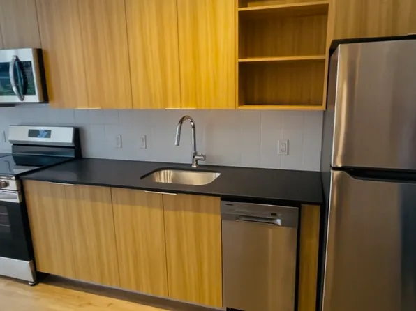 724 E 27th St #701, Hialeah, FL 33013