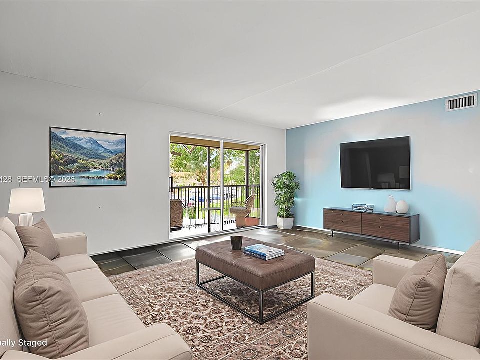 1st image of 3083 N Oakland Forest Dr APT 206