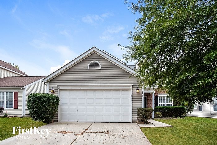 1st image of 12839 Planters Row Dr