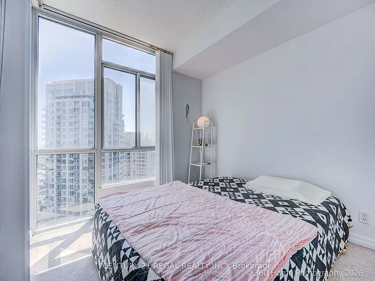 220 Burnhamthorpe Rd W #3004 — Photo 20