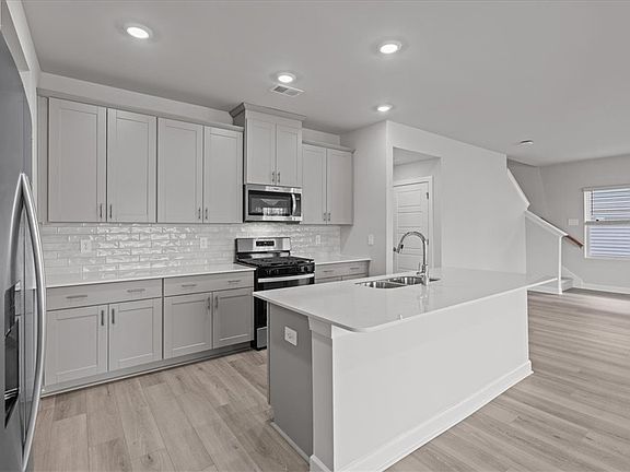 7th image of this home