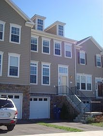 1st image of 113 Cheshire Ct
