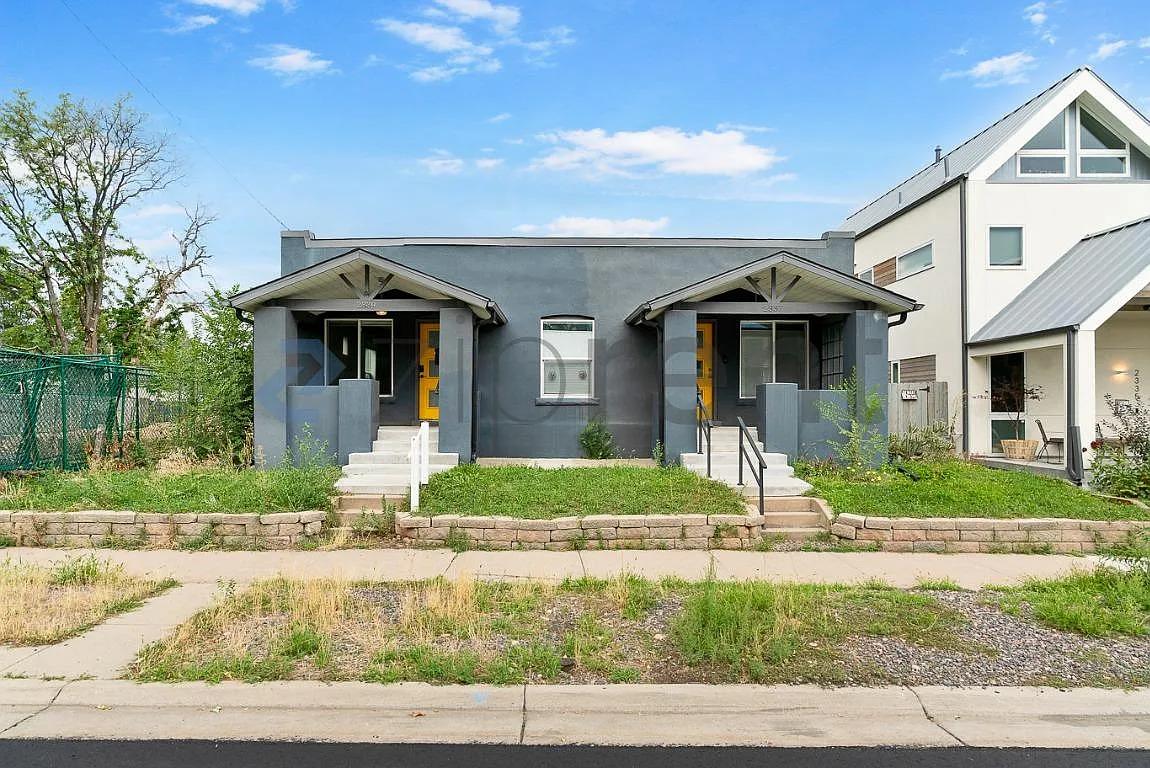 Breenlow Sub — Photo 1