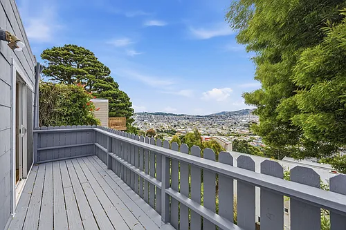 407 Joost Ave Photo 1