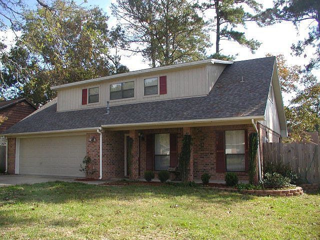 1st image of 10 Glenview Ct