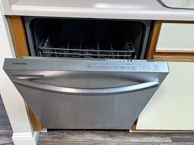 1940 Sierra Highlands Dr — Photo 28