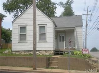 301 Hooker St, Washington, MO 63090