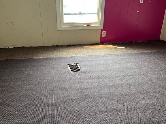 4th image of 1961 Welch Ave #1