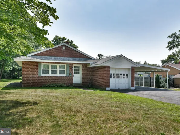 808 Erlen Rd, Plymouth Meeting, PA 19462