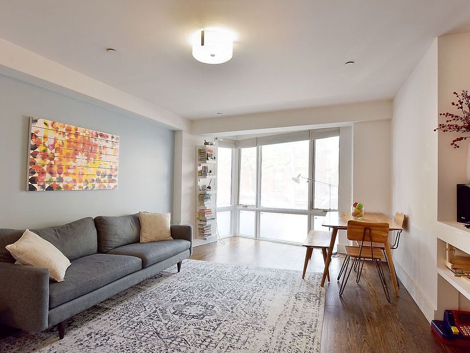1st image of 140 Degraw St APT 1A