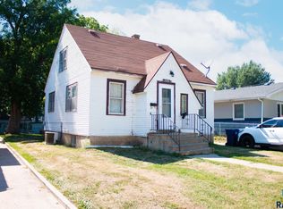523 N Prairie Ave, Sioux Falls, SD 57104