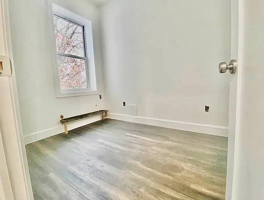 Rented by Papp Realty | media 19