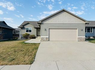 8808 W 22nd St, Sioux Falls, SD 57106